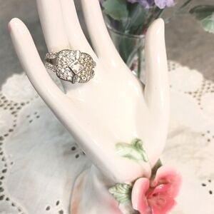 🪻Elegant Vintage Sterling Silver 925 CZ Cocktail Ring (7.5)🪻